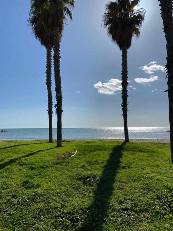 מאלגה Apt 5 - Apartamento En La Playa De El Palo מראה חיצוני תמונה